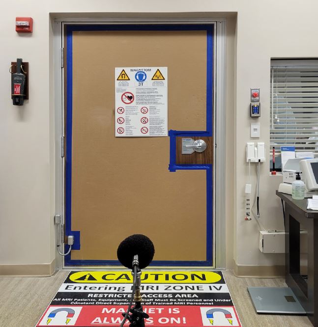 /images/project_profiles_images/Healthcare Advent door case study